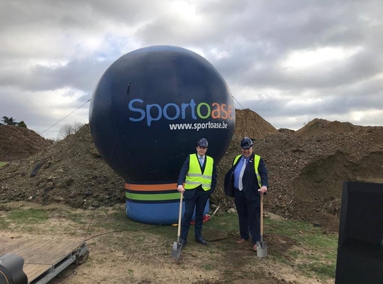 Eerste Spadesteek Sportcentrum Sportoase Groot Schijn N Va Stad Antwerpen